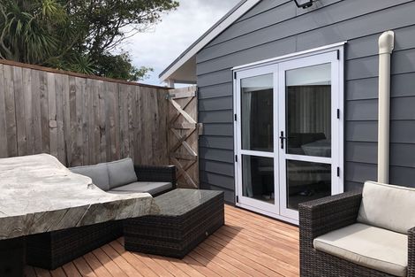 Photo of property in 22a Kapiti Road, Paraparaumu, 5032