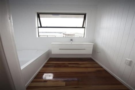 Photo of property in 41 Taylor Terrace, St Andrews, Hamilton, 3200