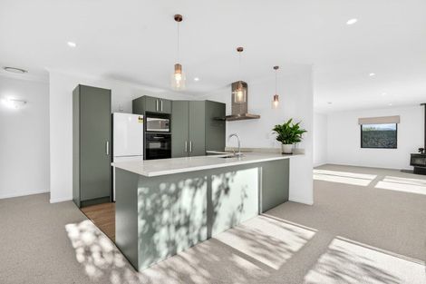 Photo of property in 50 Frederick Street, Carterton, 5713