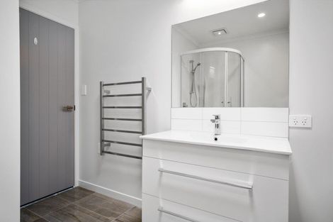 Photo of property in Waterview Estate, 91/4 Greystone Place, Omokoroa, 3114