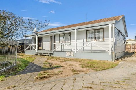 Photo of property in 9 Kentucky Crescent, Nawton, Hamilton, 3200