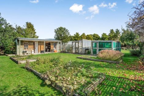 Photo of property in 43 School Road, Te Horo, Otaki, 5582