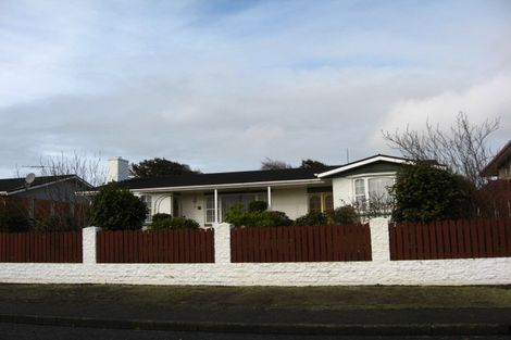 Photo of property in 5 Elm Crescent, Gladstone, Invercargill, 9810