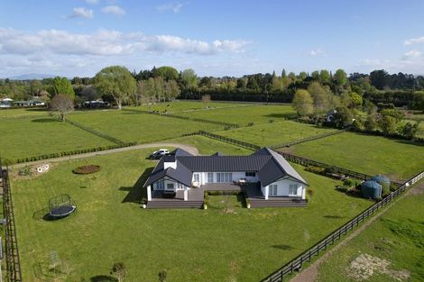 Photo of property in 27c Marshmeadow Road, Newstead, Hamilton, 3286