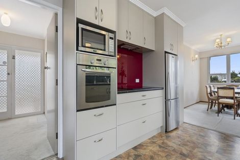 Photo of property in 46 Nevada Drive, Merrilands, New Plymouth, 4312