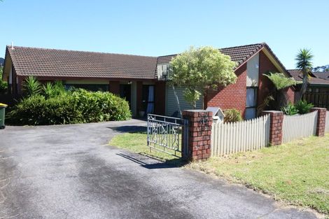 Photo of property in 112 Hutchinsons Road, Bucklands Beach, Auckland, 2014