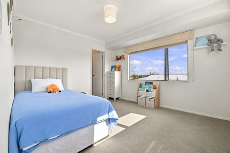 Photo of property in 1/86 Tamatea Road, Taupo, 3330