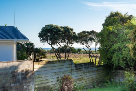 Photo of property in 86 Harper Road, Waimarama, Havelock North, 4294