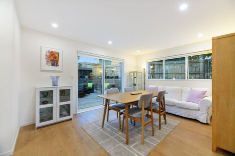 Photo of property in 30c Coniston Avenue, Te Atatu South, Auckland, 0610