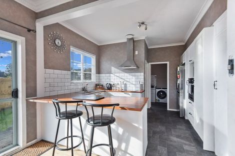 Photo of property in 15 South Road, Mamaku, 3020