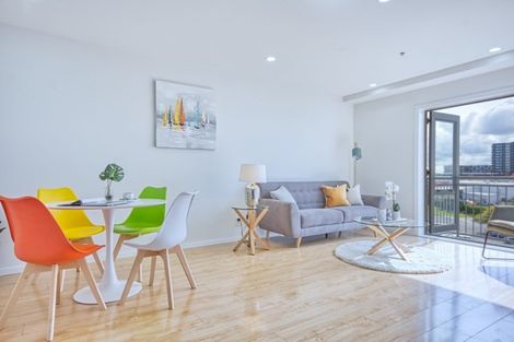 Photo of property in 4f/10 Crown Lynn Place, New Lynn, Auckland, 0600