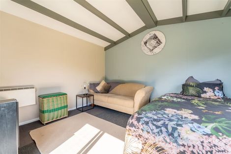 Photo of property in 12 Stuart Street, Holmes Hill, Oamaru, 9401