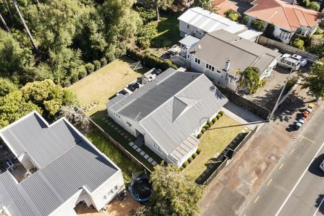 Photo of property in 1018 Great North Road, Point Chevalier, Auckland, 1022