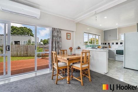 Photo of property in 37 Hooper Avenue, Pukekohe, 2120