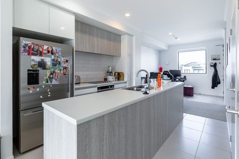 Photo of property in 2b Harakeke Road, Hobsonville, Auckland, 0616