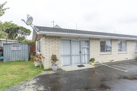 Photo of property in 2/6 Snead Place, Hamilton East, Hamilton, 3216