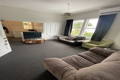 Photo of property in 37 Plunket Street, Kelburn, Wellington, 6012