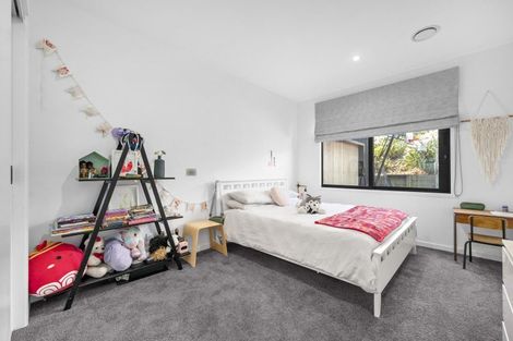 Photo of property in 7 Kanuka Close, Waikanae, 5036