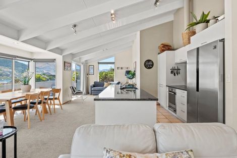 Photo of property in 446 Peninsula Road, Kelvin Heights, Queenstown, 9300