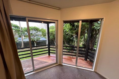Photo of property in 657 Beach Road, Rothesay Bay, Auckland, 0630