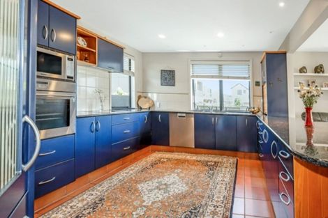 Photo of property in 10a Oceanbeach Road, Mount Maunganui, 3116
