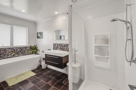 Photo of property in 2 Salisbury Avenue, Rangiora, 7400