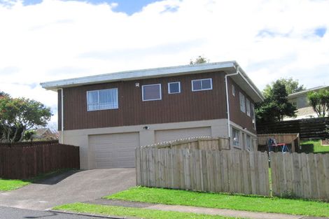 Photo of property in 2/4 Imogene Way, Half Moon Bay, Auckland, 2012