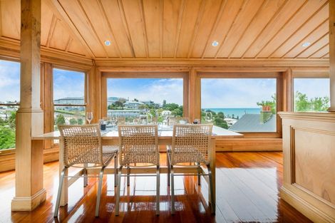 Photo of property in 18 Sealy Road, Bluff Hill, Napier, 4110