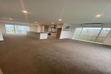 Photo of property in 102 Arion Road, Takanini, 2112