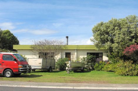 Photo of property in 127 Robinson Road, Whitianga, 3510