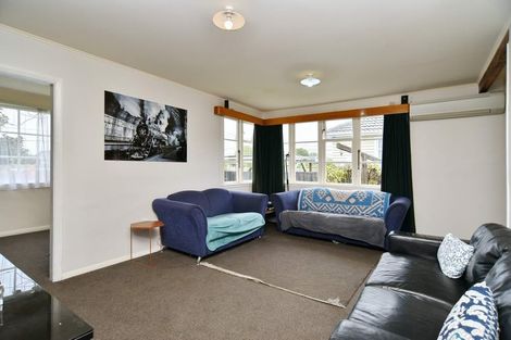 Photo of property in 54 Rowcliffe Crescent, Avonside, Christchurch, 8061