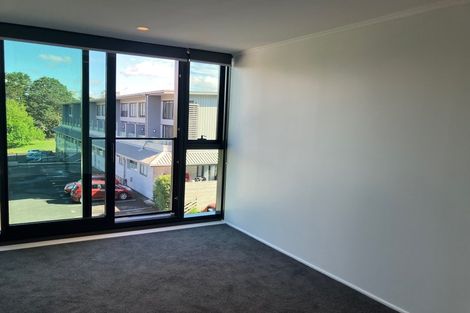 Photo of property in 8d/30 Westward Ho, Glen Eden, Auckland, 0602