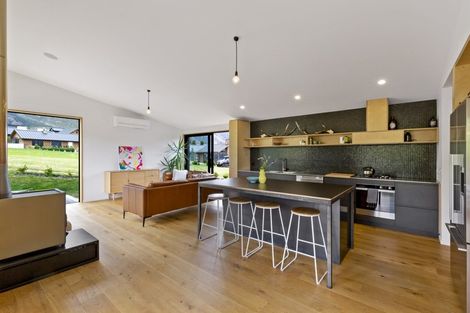 Photo of property in 96 Jacks Point Rise, Jacks Point, Queenstown, 9371