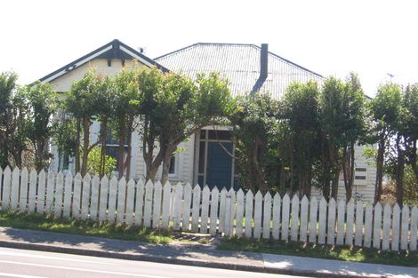 Photo of property in 135 Mokoia Road, Birkenhead, Auckland, 0626