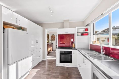 Photo of property in 4/231 Waterloo Road, Hutt Central, Lower Hutt, 5011