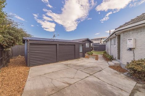 Photo of property in 96a Springs Road, Hornby, Christchurch, 8042