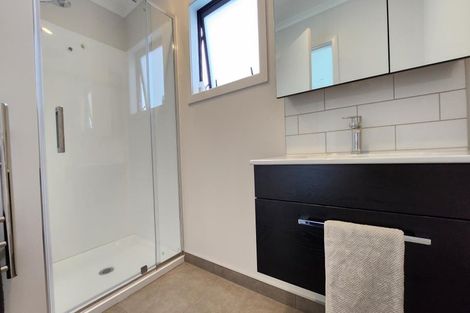 Photo of property in 24 Hokioi Drive, Kenepuru, Porirua, 5022