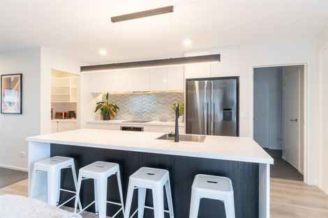 Photo of property in 36 Broadway Parade, Rolleston, 7615