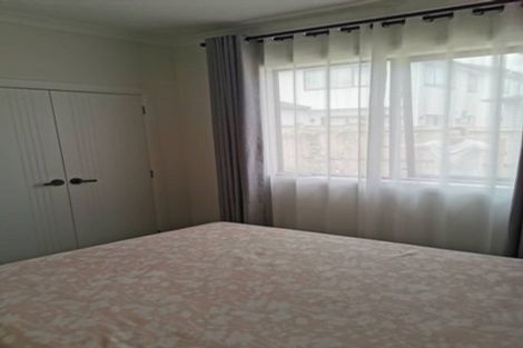 Photo of property in 16 Golden Avenue, Flat Bush, Auckland, 2019