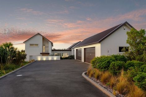 Photo of property in 4 Aglaia Place, Cracroft, Christchurch, 8022