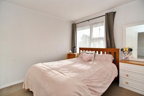 Photo of property in 321 Lake Terrace Road, Shirley, Christchurch, 8061