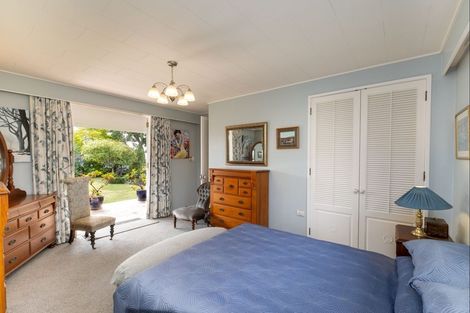 Photo of property in 6 Randall Place, Hospital Hill, Napier, 4110