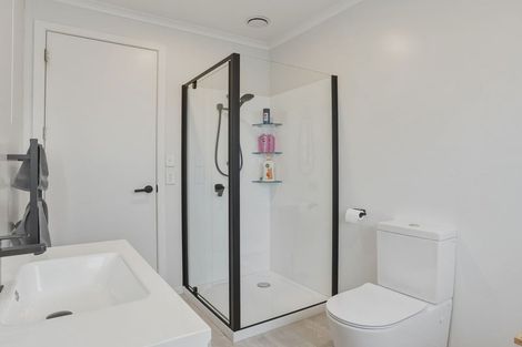 Photo of property in 36 Mcneil Street, Balclutha, 9230