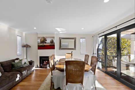 Photo of property in 62 Oregon Drive, Kelvin Heights, Queenstown, 9300