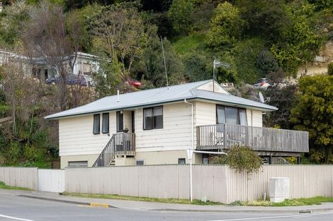 Photo of property in 1a Hornsey Road, Bluff Hill, Napier, 4110