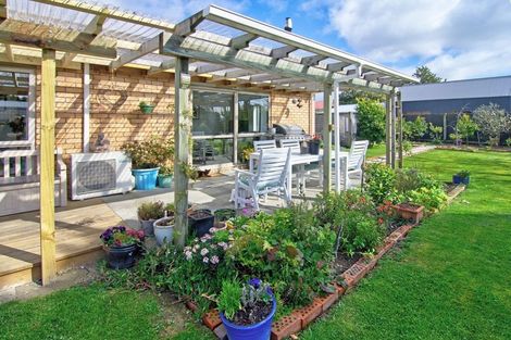 Photo of property in 19 Nash Place, Masterton, 5810