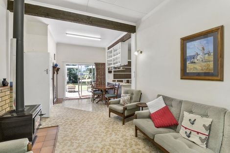 Photo of property in 32 Otaki Gorge Road, Hautere, Otaki, 5582