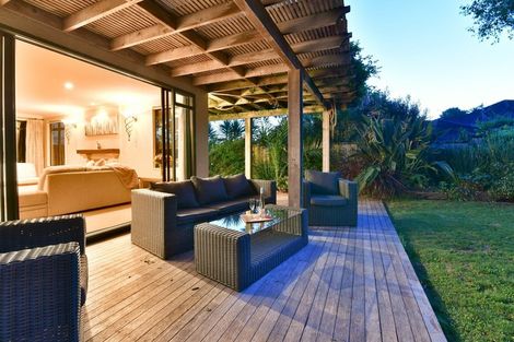 Photo of property in 39 Regency Park Drive, Gulf Harbour, Whangaparaoa, 0930