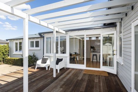 Photo of property in 16 Brenchley Avenue, Strowan, Christchurch, 8052