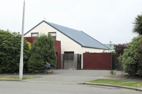 Photo of property in 14 Seascape Gardens, Bromley, Christchurch, 8062